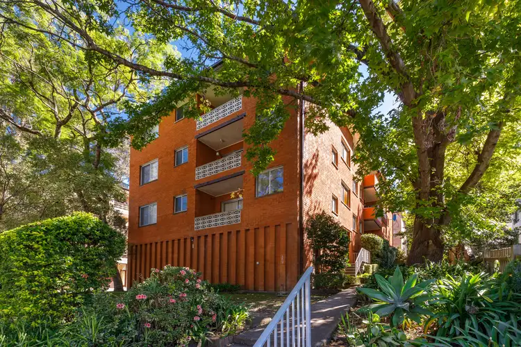 Main view of Homely unit listing, 2/11 Cottonwood Crescent, Macquarie Park NSW 2113