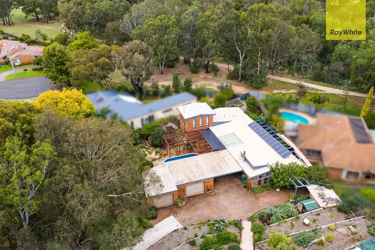 Second view of Homely house listing, 5 McGregor Court, Bacchus Marsh VIC 3340