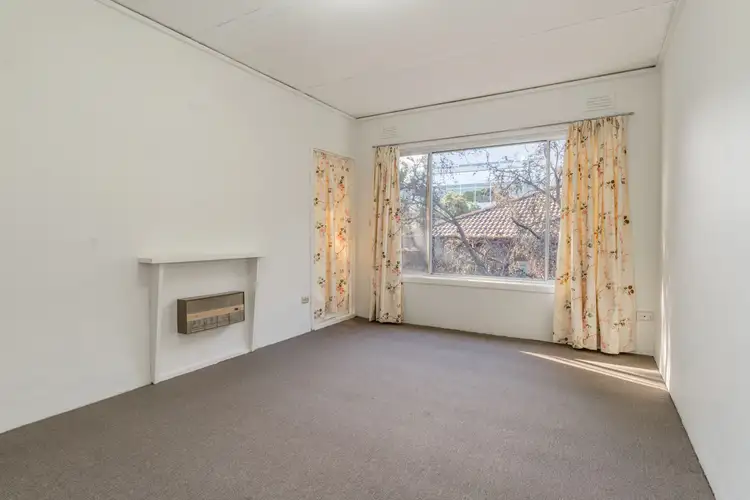 Second view of Homely unit listing, 19/10 Wetherby Road, Doncaster VIC 3108