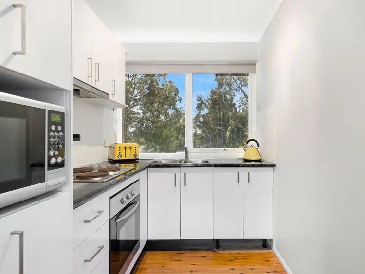 Fifth view of Homely house listing, 6 Airdsley Lane, Bradbury NSW 2560