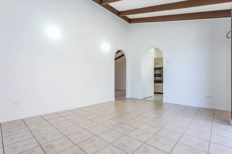 Fifth view of Homely house listing, 8 Applemint Court, Kallangur QLD 4503