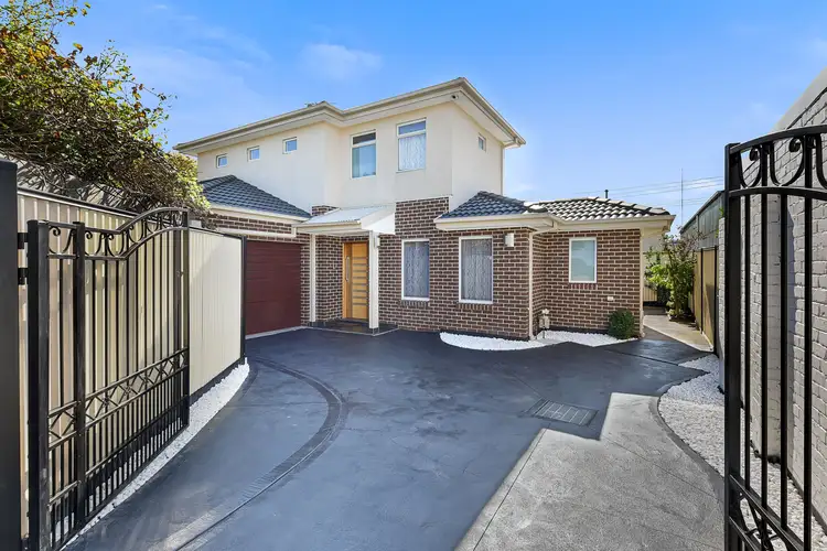 2/11 Alward Avenue, Clayton South VIC 3169