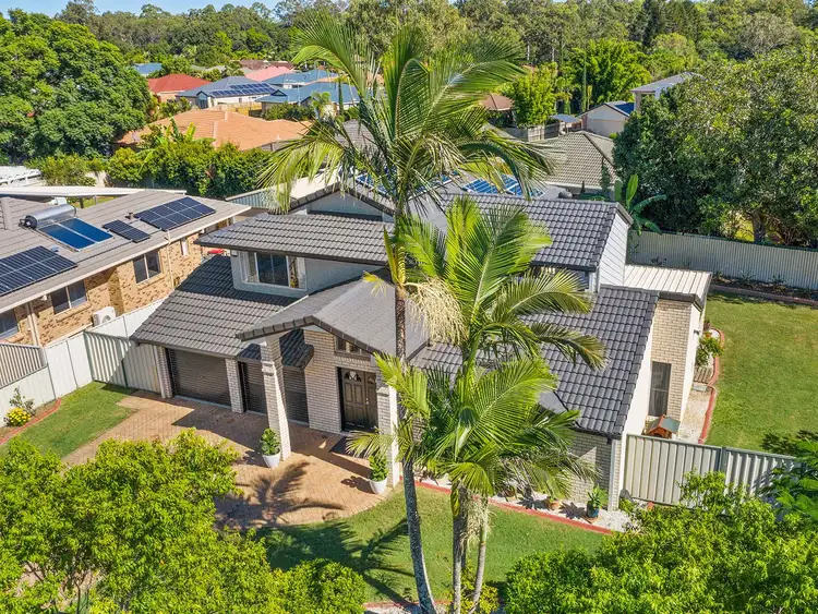 1 Bangalow Street, Bridgeman Downs QLD 4035