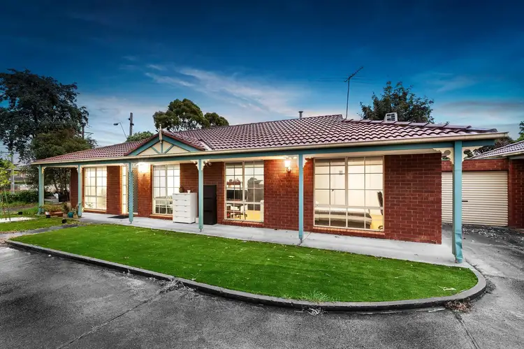 Main view of Homely unit listing, 1/319 Waverley Road, Mount Waverley VIC 3149