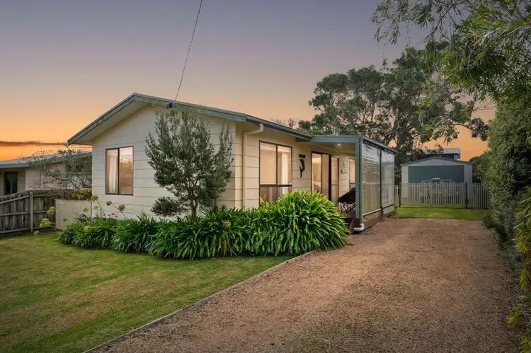 20 Clearwater Avenue, Cape Woolamai VIC 3925
