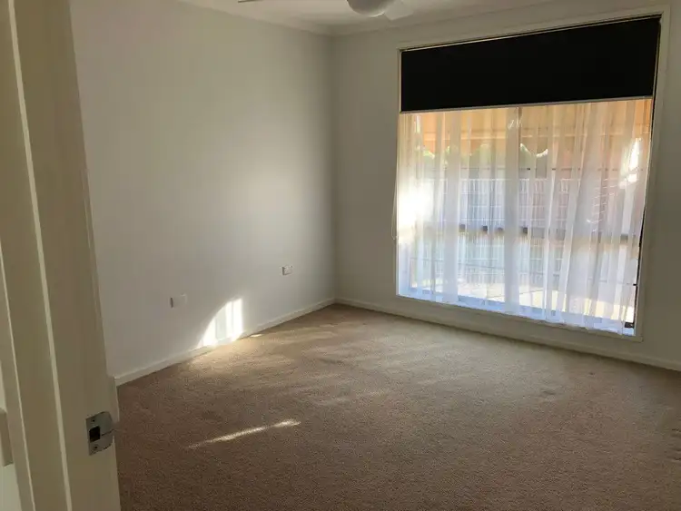 Fifth view of Homely house listing, 2/5 Lynch Court, West Wodonga VIC 3690