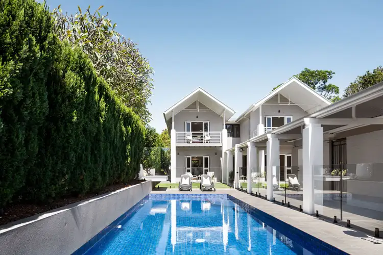 11 Bayview Terrace, Clayfield QLD 4011