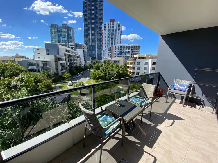 711/2 Aqua Street, Southport QLD 4215