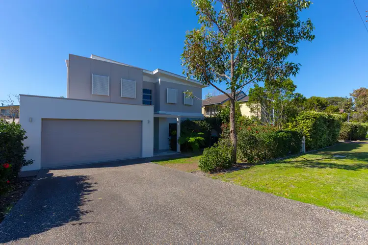 8 Bennett Street, Hawks Nest NSW 2324