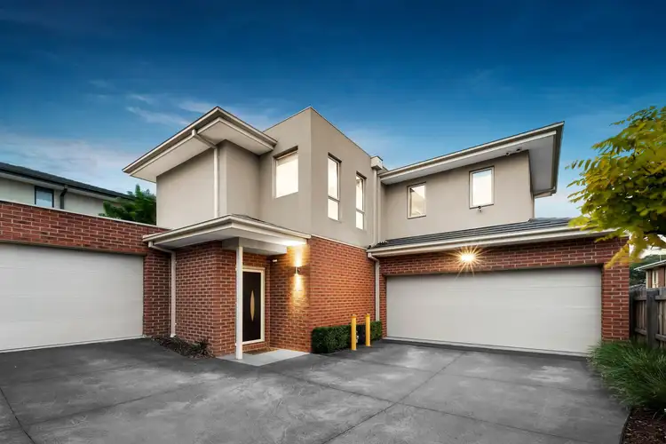 2/110 Parer Street, Burwood VIC 3125