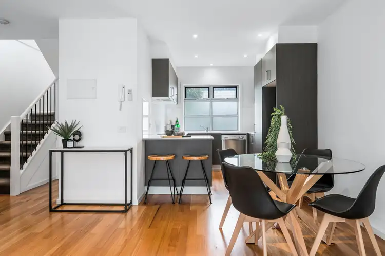 Main view of Homely apartment listing, 8/1 Alfrick Road, Croydon VIC 3136