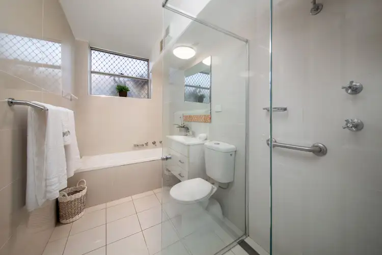 Third view of Homely apartment listing, 2/3 Giddings Avenue, Cronulla NSW 2230