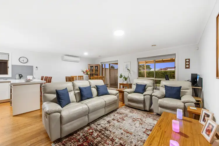 Fourth view of Homely house listing, 32 Brindalee Way, Hillside VIC 3037
