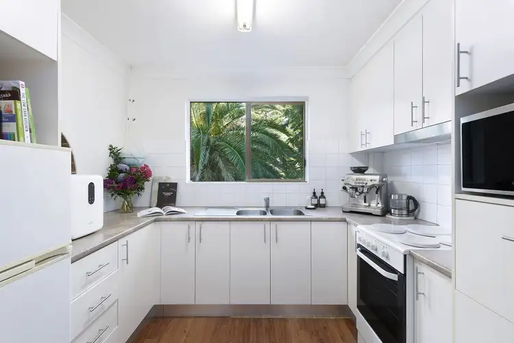 Fourth view of Homely apartment listing, 3/10 The Esplanade, Thirroul NSW 2515