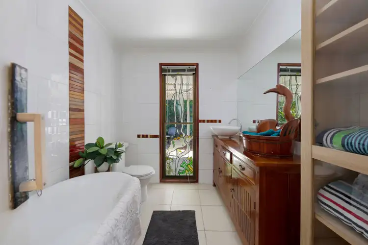 Seventh view of Homely house listing, 17 Cadagi Court, Kuluin QLD 4558