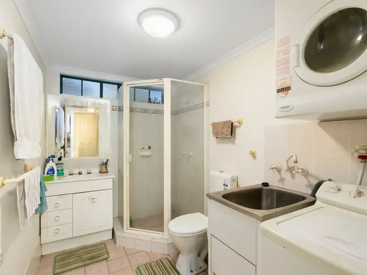 Sixth view of Homely unit listing, 2/152-154 High Street, Southport QLD 4215