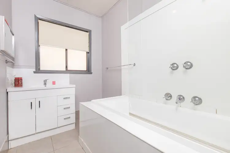 Fifth view of Homely house listing, 27 Windsor Street, Mildura VIC 3500