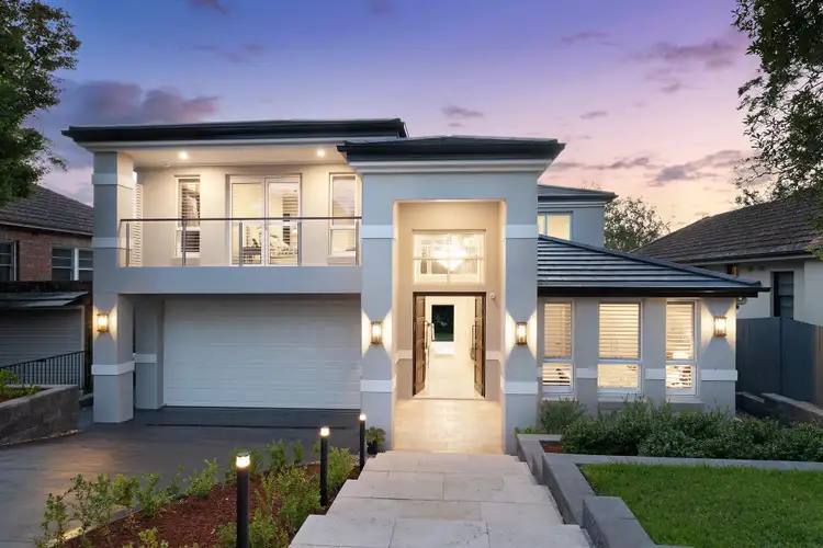 44 Bungalow Avenue, Pymble NSW 2073