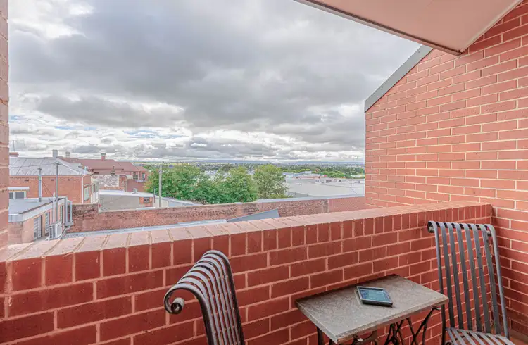 Second view of Homely house listing, Unit 1 4/108 William Street, Bathurst NSW 2795