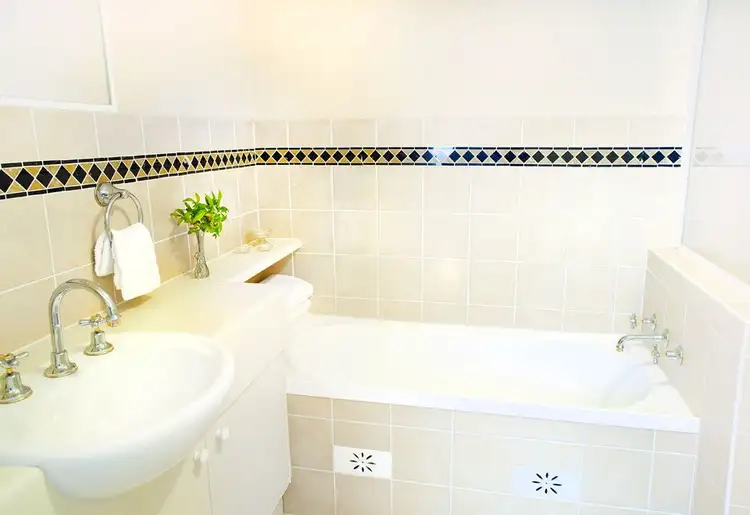 Fourth view of Homely house listing, Unit 2 4/108 William Street, Bathurst NSW 2795