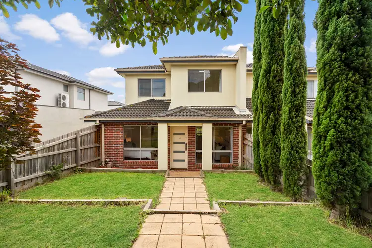 2/11 Elizabeth Street, Oakleigh East VIC 3166