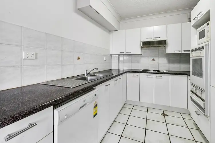 7/31 Swann Road, Taringa QLD 4068