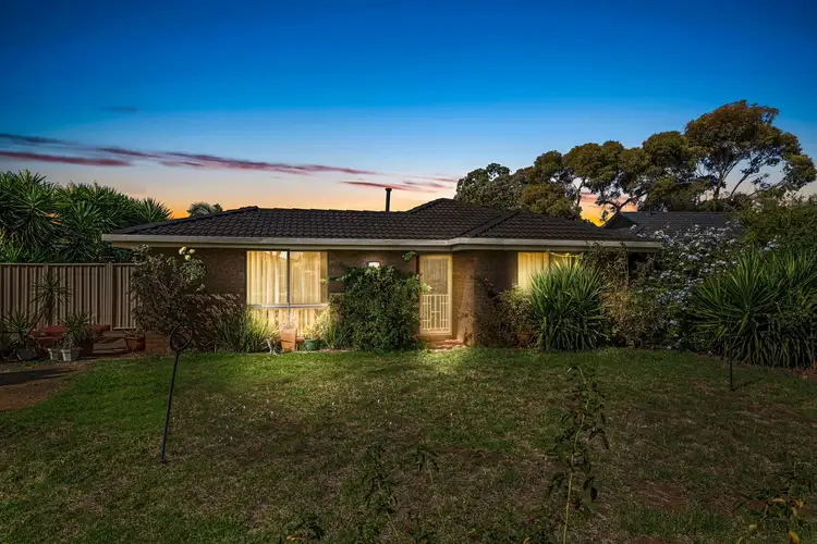 4 Argyll Circuit, Melton West VIC 3337