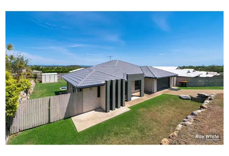 17 Laird Avenue, Norman Gardens QLD 4701