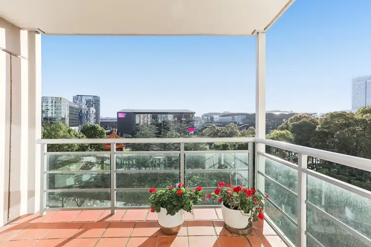 Third view of Homely apartment listing, 902/28 Harbour Street, Sydney NSW 2000