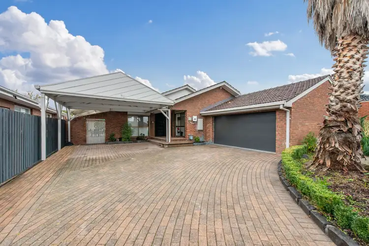 78 Parmelia Drive, Taylors Lakes VIC 3038