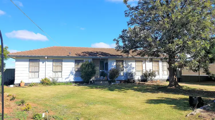 2 Adams Court, Rochester VIC 3561