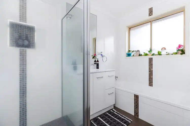 Seventh view of Homely house listing, 8 Matheson Place, Estella NSW 2650
