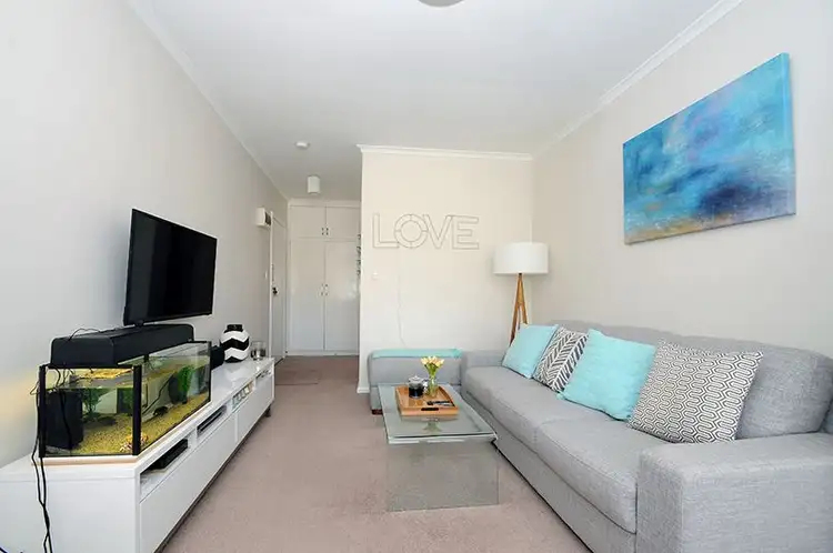 Main view of Homely apartment listing, 6/2A Frogmore Road, Carnegie VIC 3163