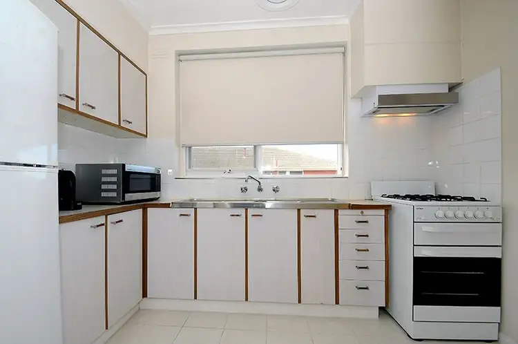 Fourth view of Homely apartment listing, 6/2A Frogmore Road, Carnegie VIC 3163
