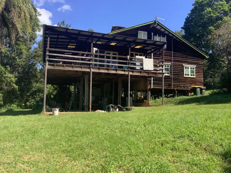 143 Pinnacle Road, Pumpenbil NSW 2484