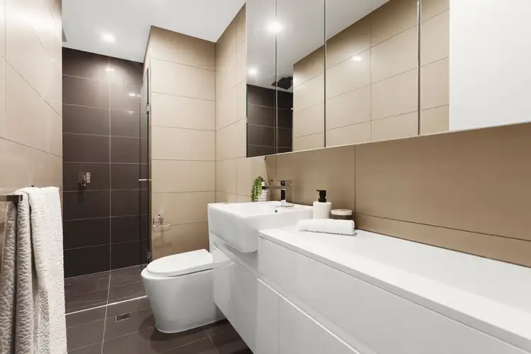 Fourth view of Homely apartment listing, 2/328-330 Neerim Road, Carnegie VIC 3163