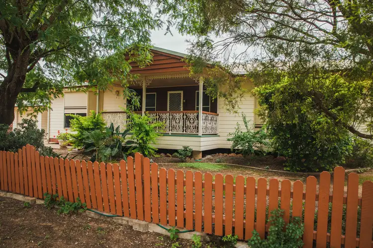 2 Delma Court, Dalby QLD 4405
