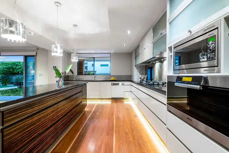 Fifth view of Homely house listing, 10 Kemp Road, Mount Pleasant WA 6153