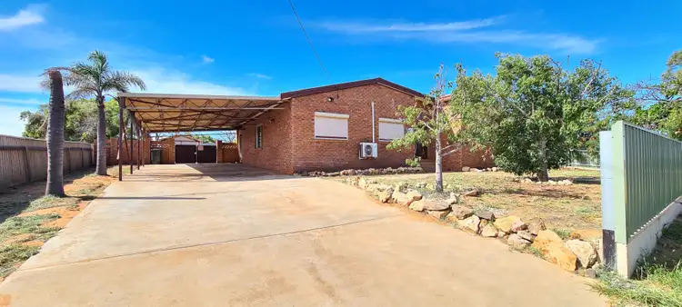 41 Stuart Street, Carnarvon WA 6701