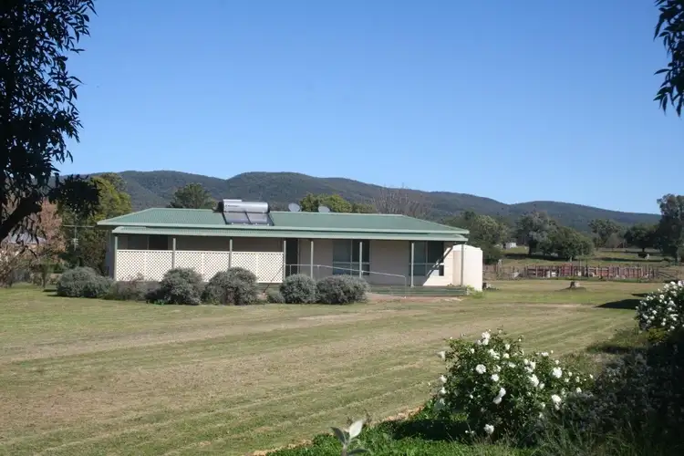 26 Faithful Street, Bingara NSW 2404