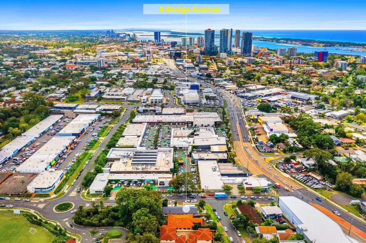 1 & 2/8 Brolga Avenue, Southport QLD 4215