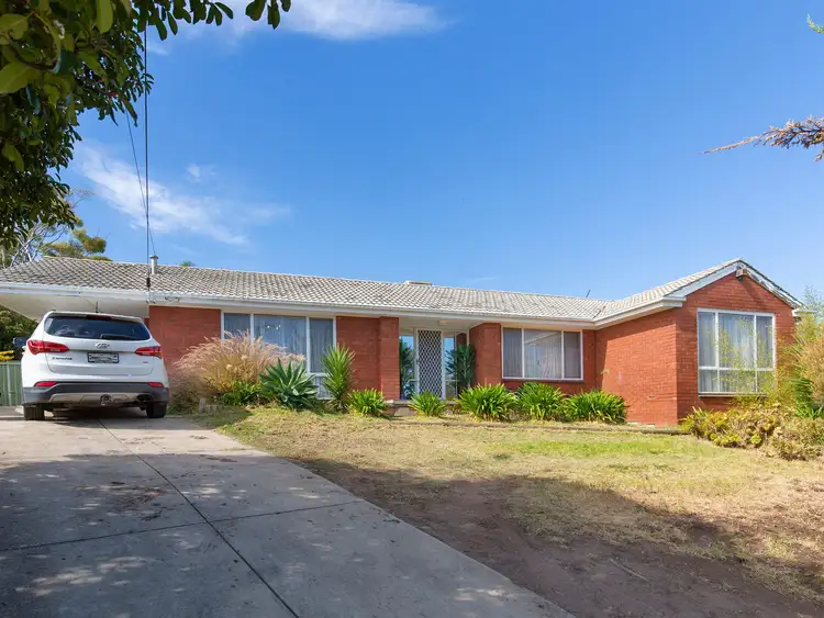 Fourth view of Homely house listing, 8 Pacy Court, Reynella SA 5161