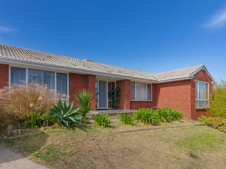 Fifth view of Homely house listing, 8 Pacy Court, Reynella SA 5161