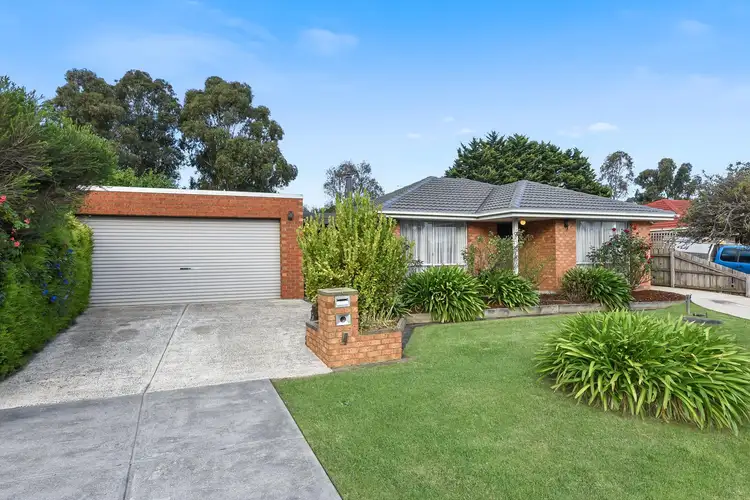4 Pioneer Court, Berwick VIC 3806