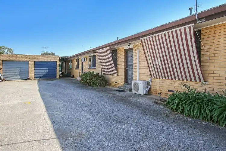 Second view of Homely house listing, 2/11 Glenairne Street, Wodonga VIC 3690