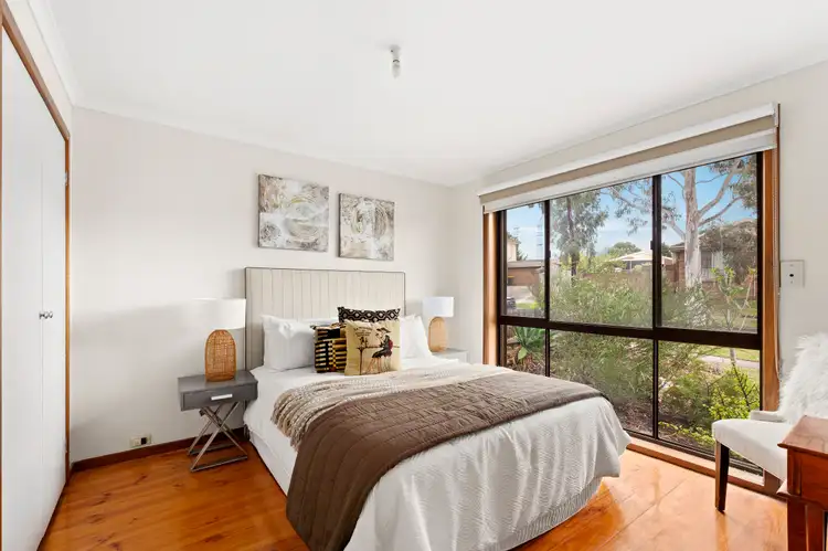 Fifth view of Homely house listing, 11 Tonelli Crescent, Mill Park VIC 3082