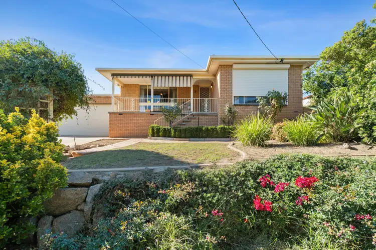 3 Mimosa Drive, Mount Austin NSW 2650