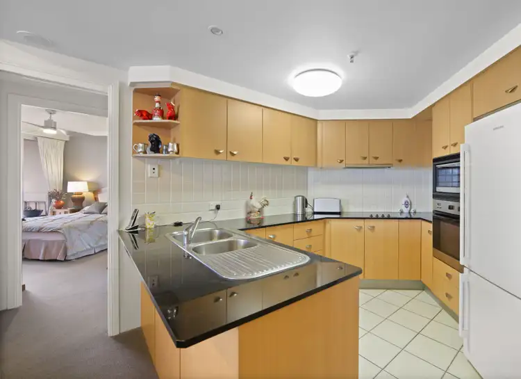 Sixth view of Homely unit listing, 2152/2633 Gold Coast Highway, Broadbeach QLD 4218