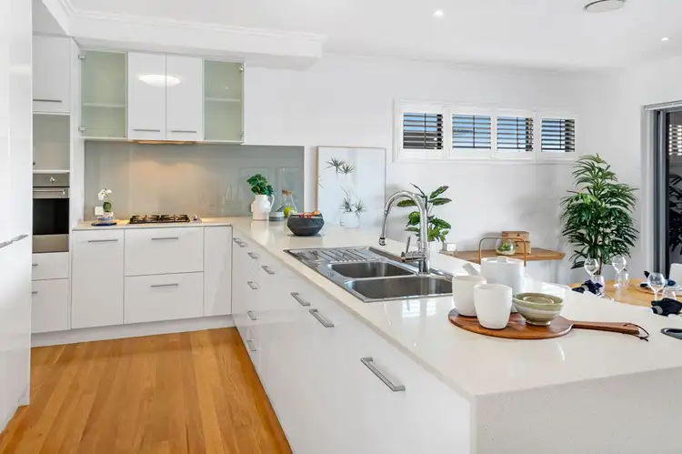 Sixth view of Homely townhouse listing, 2/1 Manacor Place, Coombabah QLD 4216