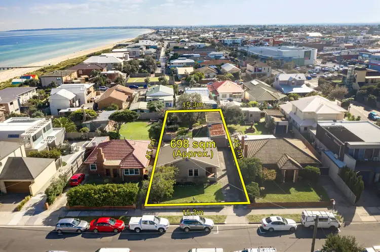 13 Maury Road, Chelsea VIC 3196